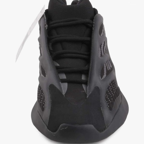 Adidas Mens Yeezy 700 V3 GX6144 - Picture 2 of 5